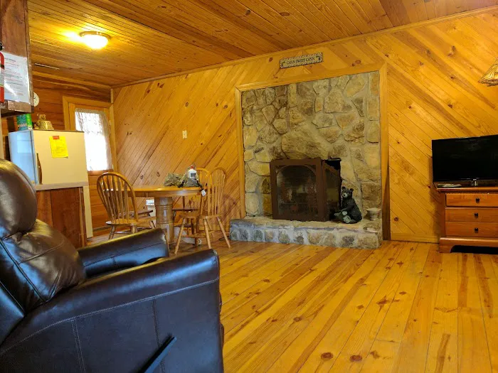 Creekside Cabins & RV Park 3