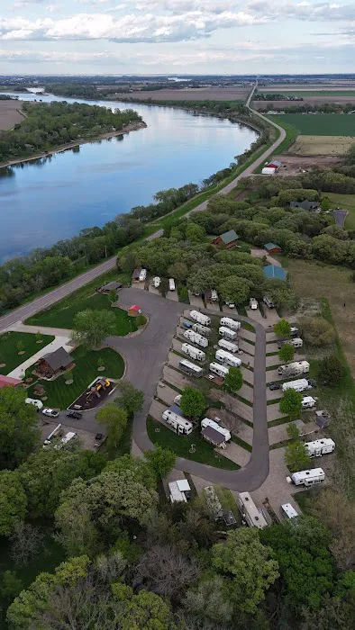 Eagle's Roost RV Park & Cabin 6