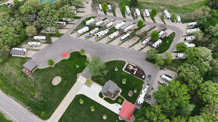 Eagle's Roost RV Park & Cabin 7