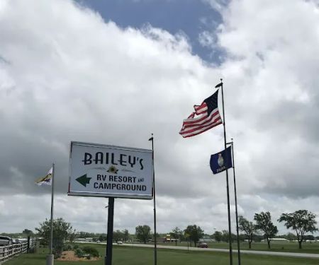 Baileyu2019s RV Resort and Campground