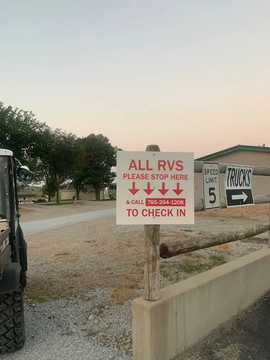 Bailey’s RV Resort and Campground 9