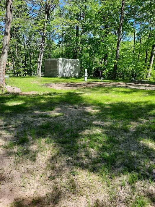 Wiggle Room RV Seasonal Campsites 8