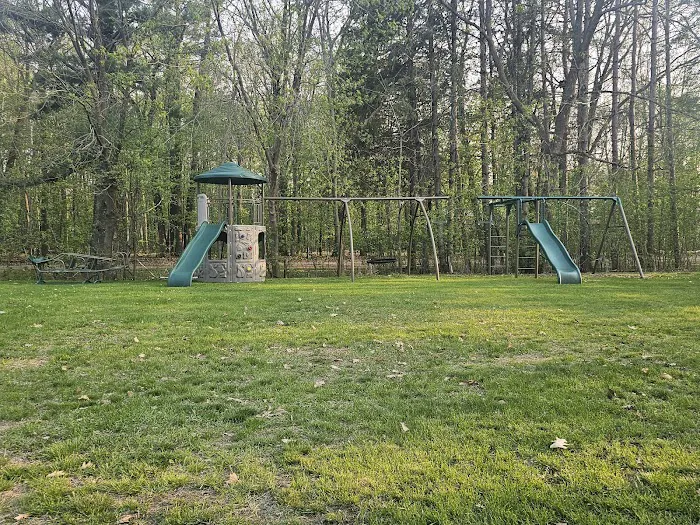 Water's Edge Resort On Farm Island Lake 9