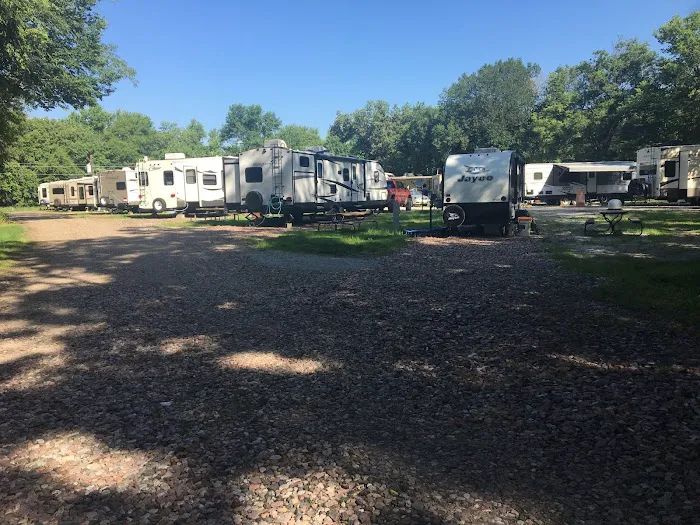 Oak Aven Acres LLC 5
