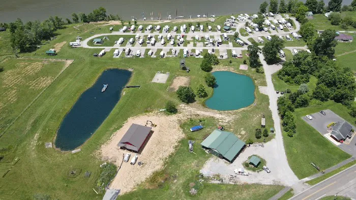 Let's Dock Campground 1