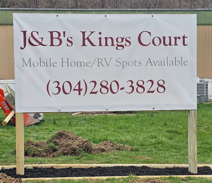 J&B's Kings Court 4