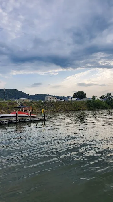 Kennedy Marina 2