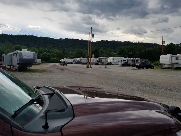 Varlas Campgrounds, RV Mobile Home Parts, Laundromat & Propane Sales 1
