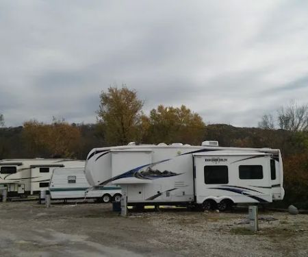 CnH RV Park