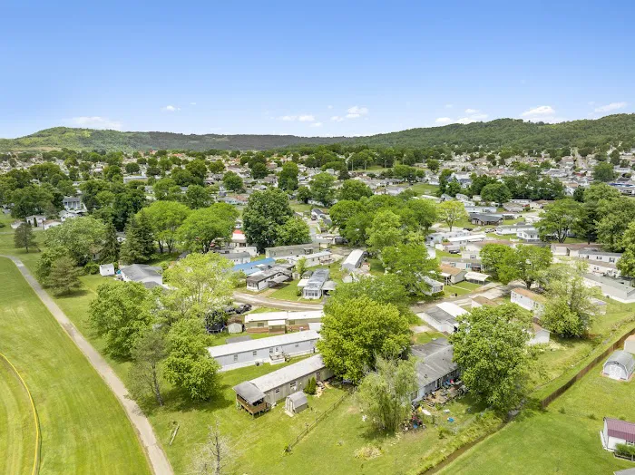 Moundsville Mobile Home Park 10