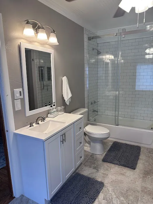 Rock Lane Realty LLC, RV Sites, Fully Furnished Monthly Rentals 6