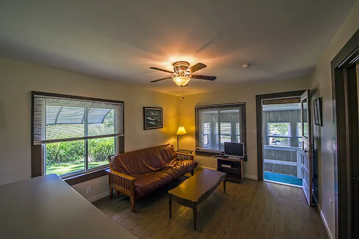 Virginia’s Beach Lakefront Cottages & Camping 7