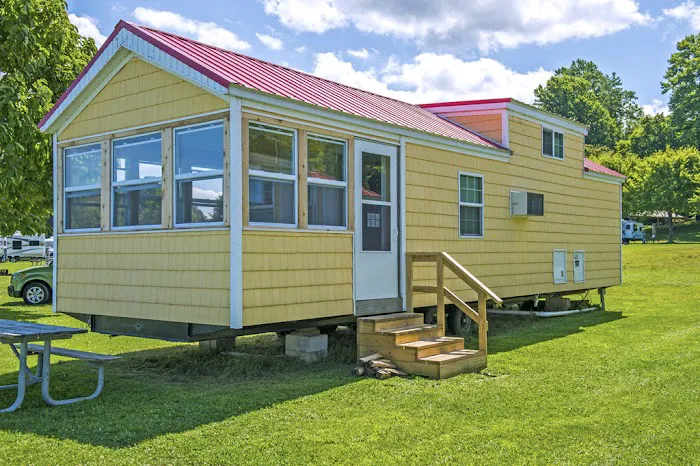 Virginia’s Beach Lakefront Cottages & Camping 5