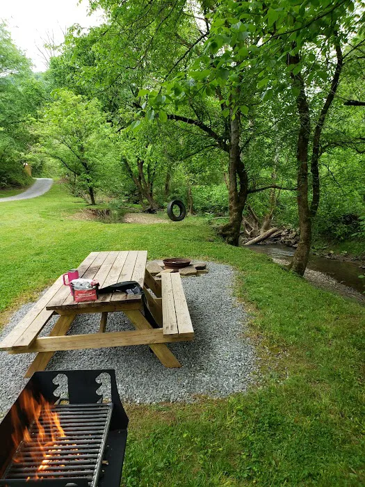 Out on the Creek Campground 10