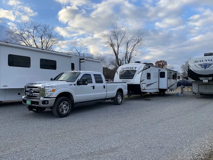 Grand Ole RV Resort and Market 9
