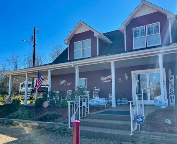 Grand Ole RV Resort and Market 3