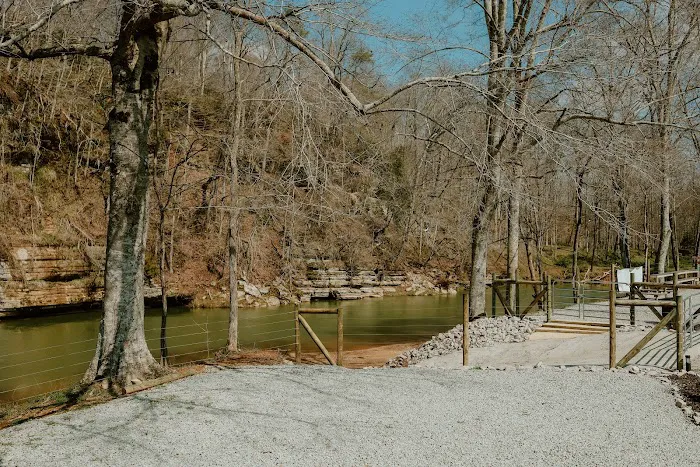 Seven Pines River Resort 9