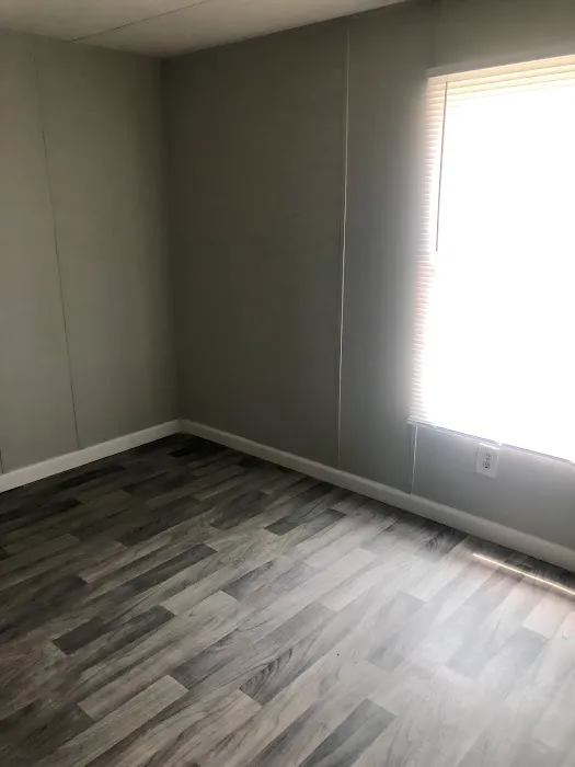 Marshall Estates Mobile Home Park 9