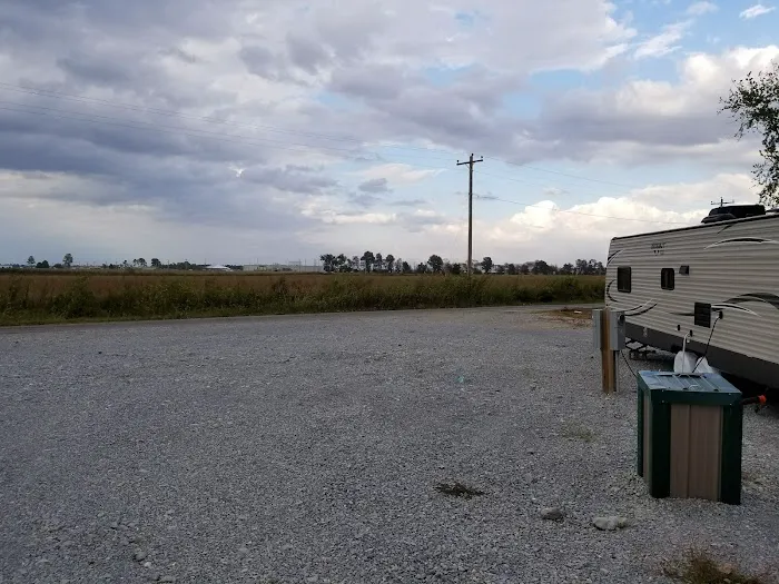 R&M RV Park 7