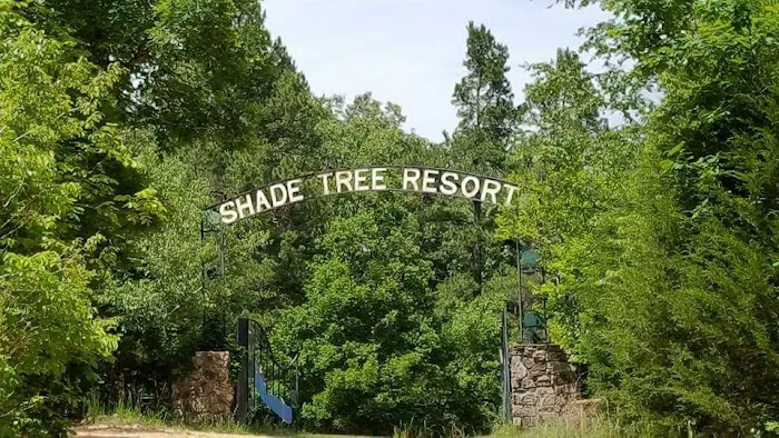 Shade Tree Resort 3