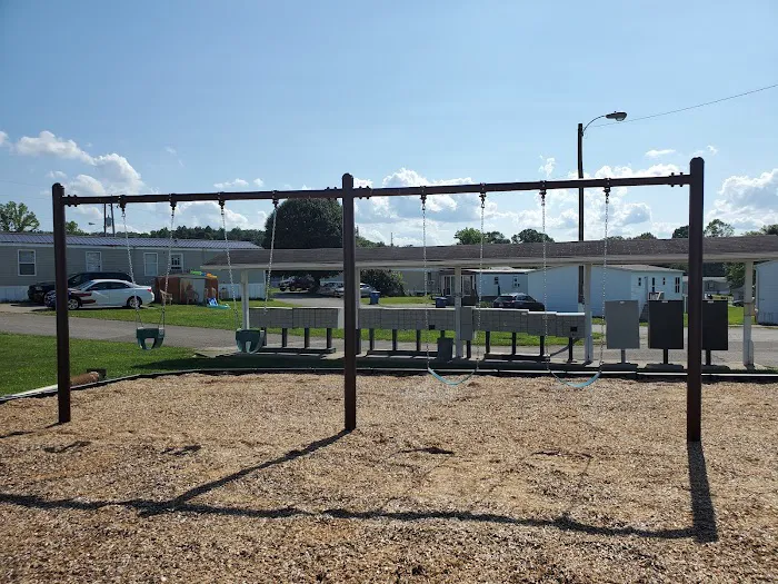 Blue Spruce Pointe Mobile Home Park 3