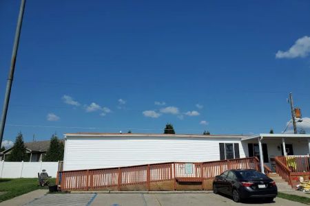 Blue Spruce Pointe Mobile Home Park
