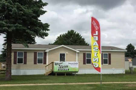 Union Park Square Mobile Home Community