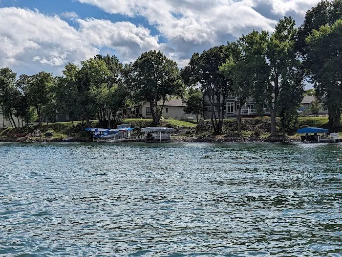 Maple Island Resort - Seasonal Campground ONLY 9