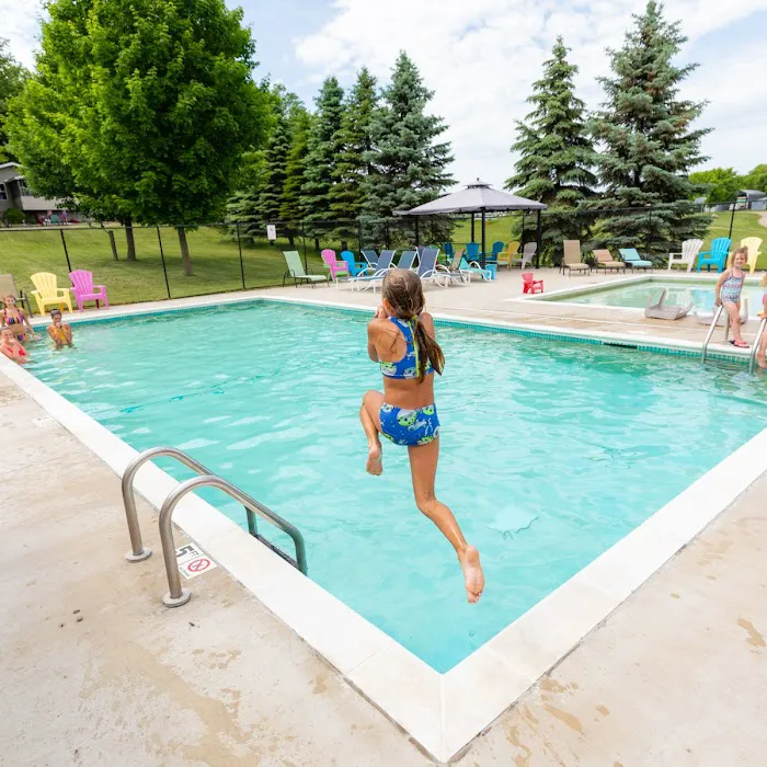 Big Foot Resort 7