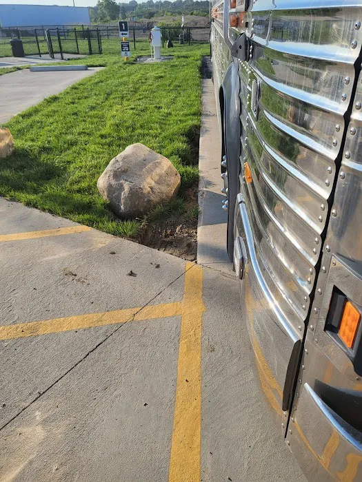 Love's RV Hookup 10