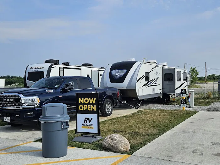 Love's RV Hookup 4