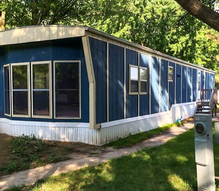 Twin Oaks Mobile Home and RV Park 3