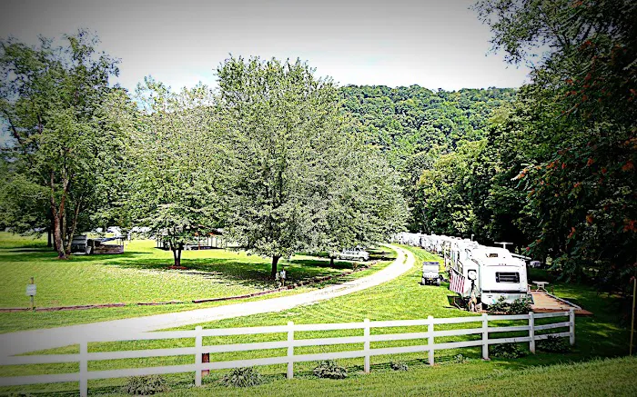 Fish Creek Country Store and Campground 4