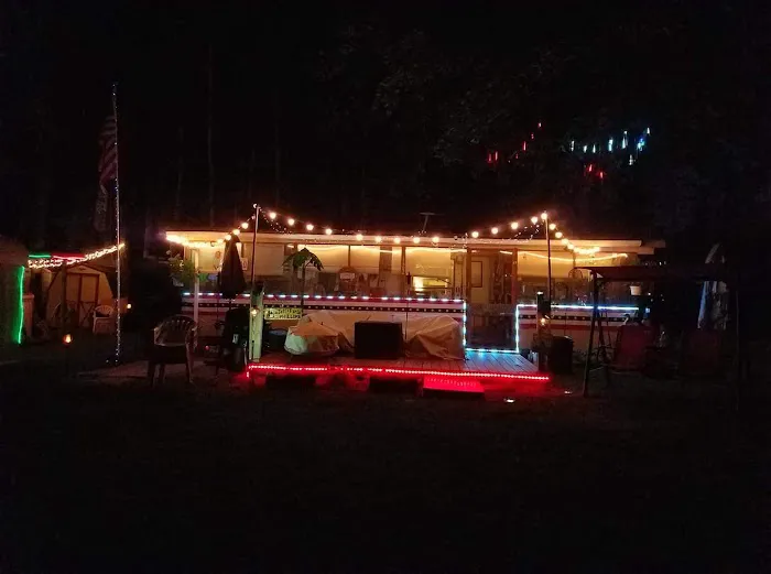 Runamuck Campground & RV Supply 3