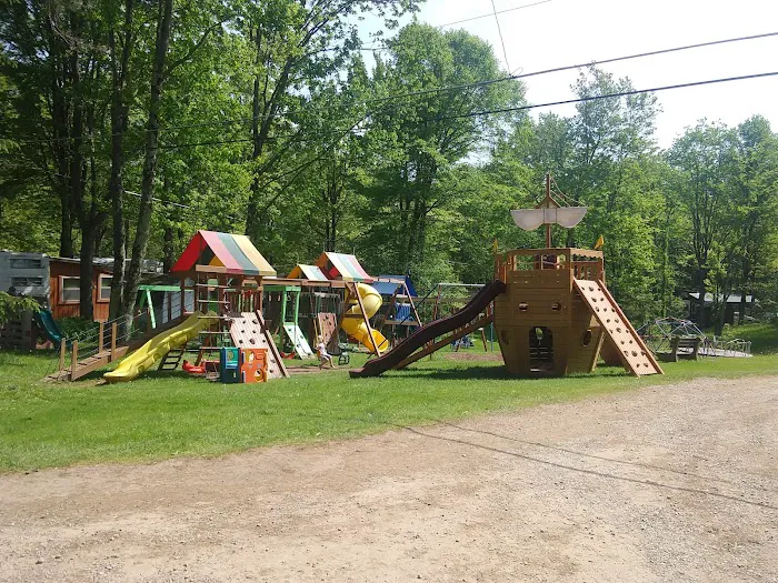 Runamuck Campground & RV Supply 4