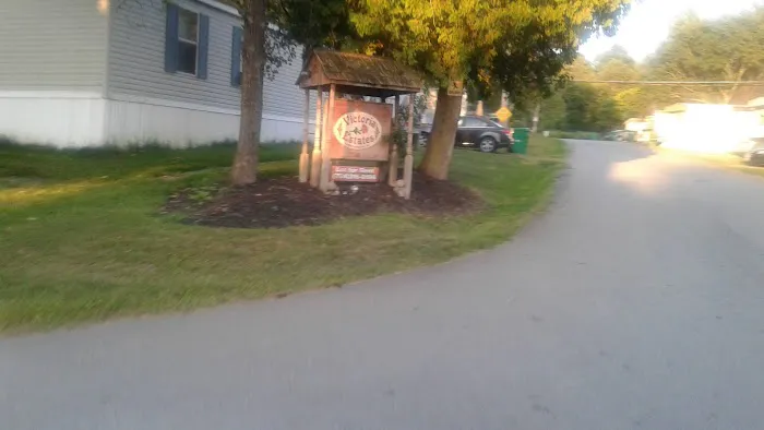 Victoria Estates Mobile Home Prk 8
