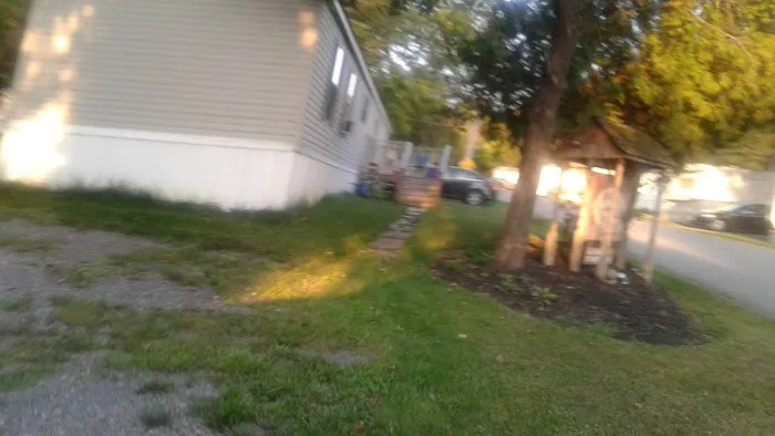Victoria Estates Mobile Home Prk 4