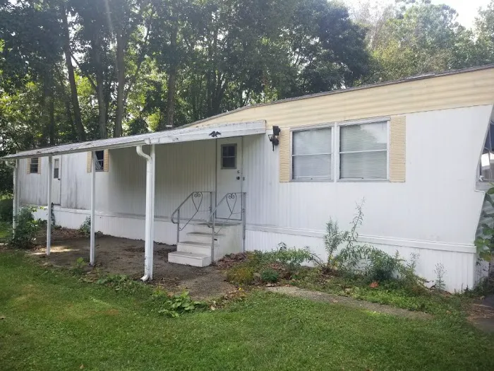 Hemlock Hills Mobile Home Community 10
