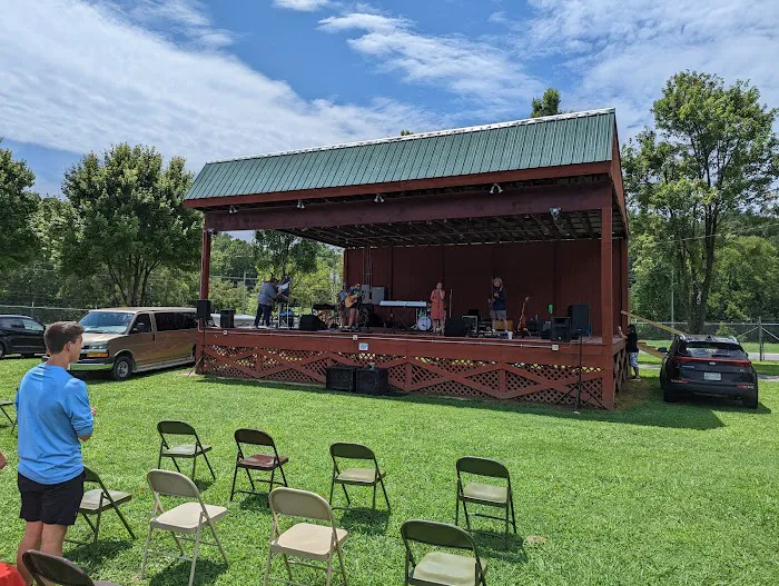 Leeman Field RV Park and Campground 7