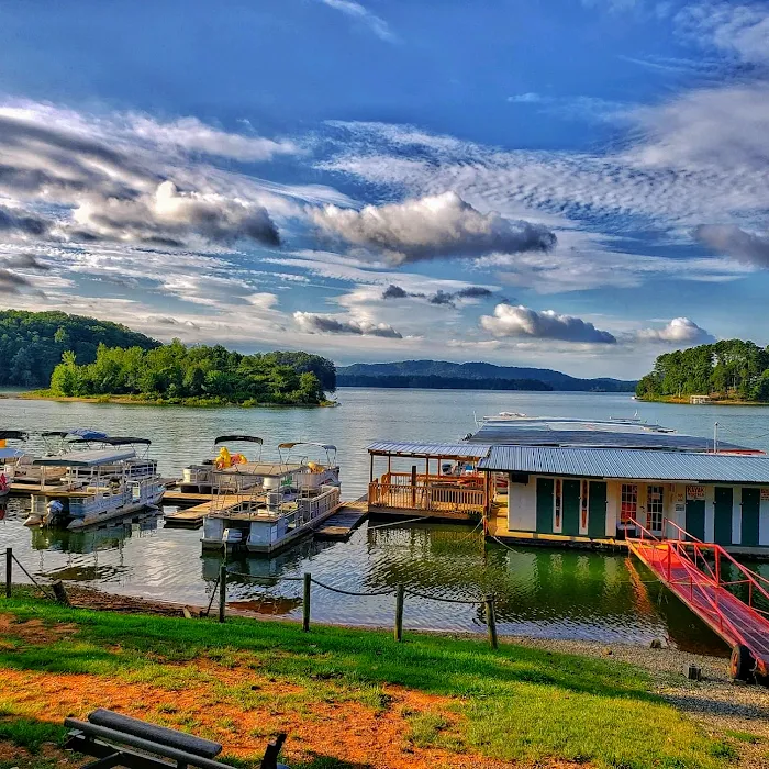 Card'nal Cove Campground and Marina 10