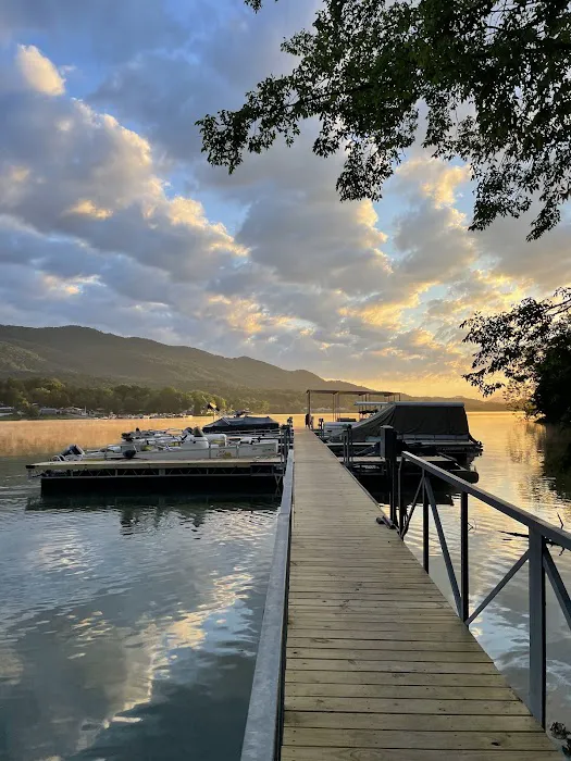 Quarry Cove Resort & Marina 4