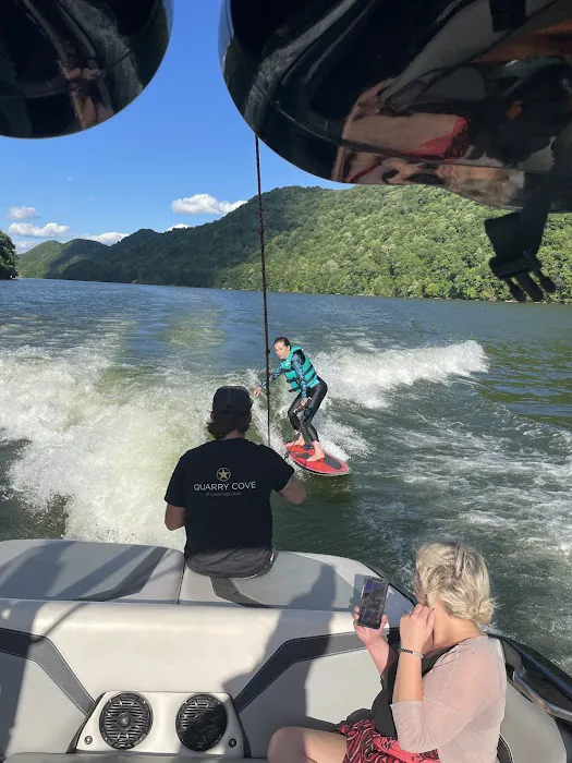 Quarry Cove Resort & Marina 10