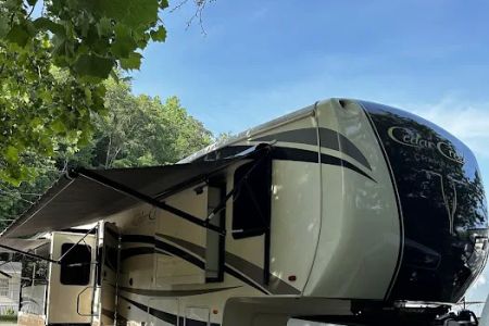 Southern Pines Mobile Home & RV Park
