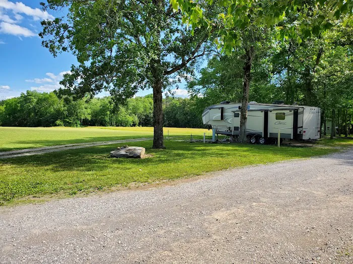 Bledsoe Forest Campground and Apartment Rentals 9