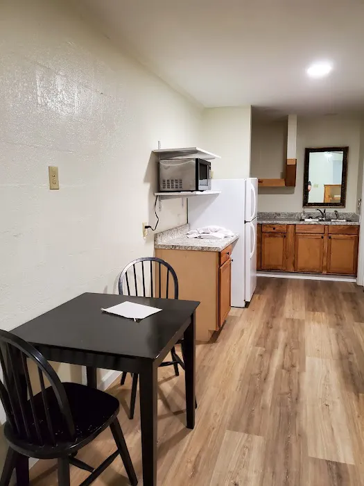 Bledsoe Forest Campground and Apartment Rentals 1