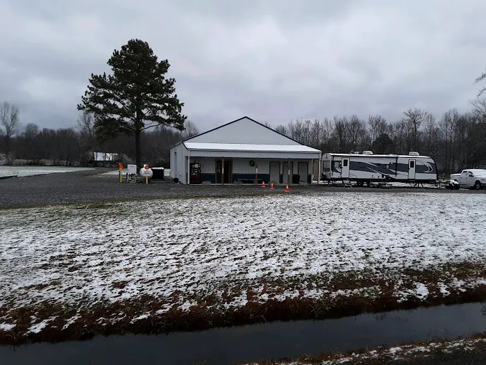 Camper Hollow Campground. 615.606.4346 7