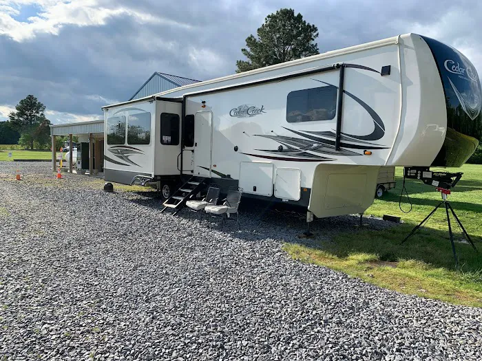 Camper Hollow Campground. 615.606.4346 2