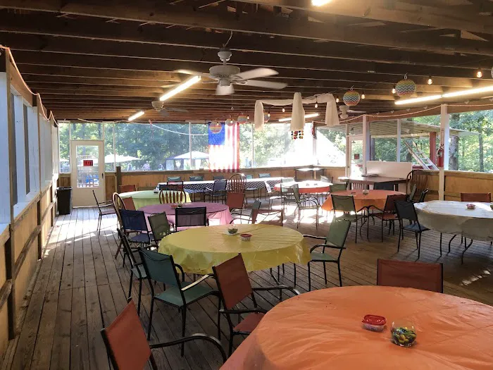 Whispering Oaks Retreat and Campground 6