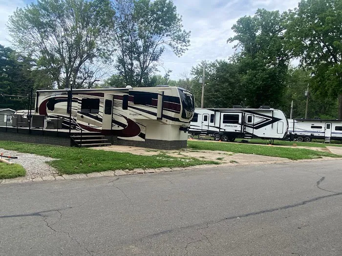 Ozark Highlands Homes & RV Resort 3