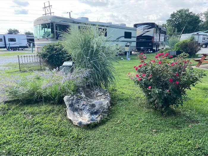 Ozark Highlands Homes & RV Resort 4